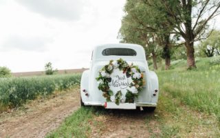 Voiture de mariage : comment les mariés se déplacent-ils ?