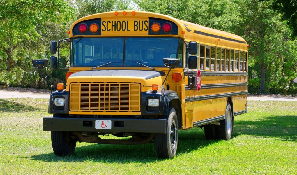 Bus américain pour mariage